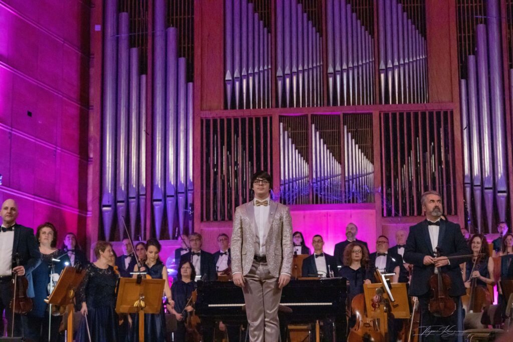 Георги Милтиядов Концерт Дирижира